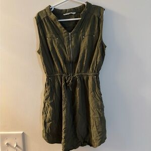 Urban Behavior Olive Green Sleeveless Top
